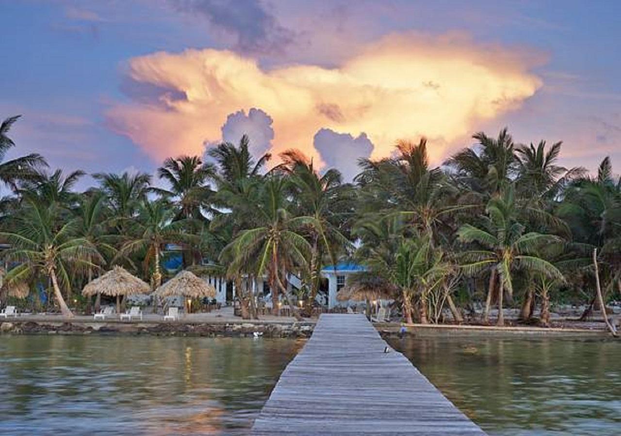 Cocotal Inn And Cabanas San Pedro  Esterno foto